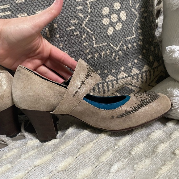 {Dries Van Noten} Beaded Heels - Picture 6 of 14